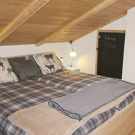 Roza Nest Two Bedrooms And Two Bathrooms *