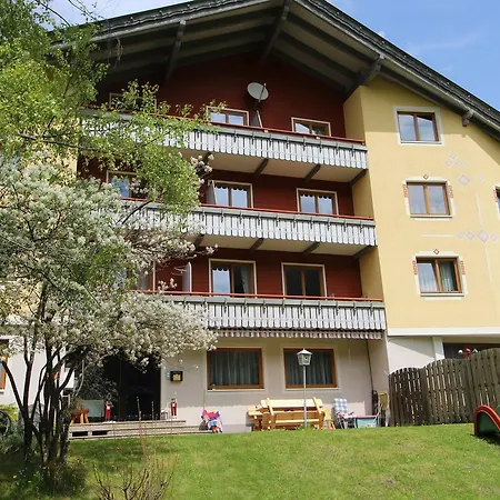 Roza's Nest By Isa Badkleinkirchheim Apartmán *