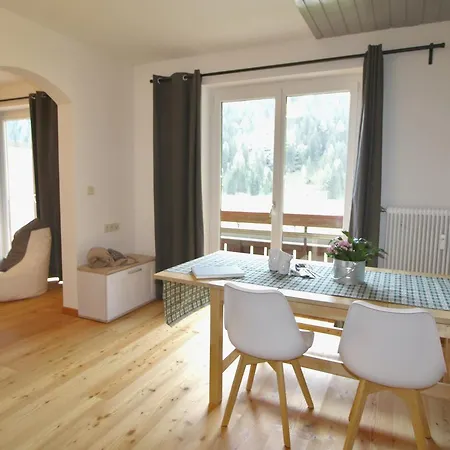 Roza's Nest By Isa Badkleinkirchheim Apartmán *